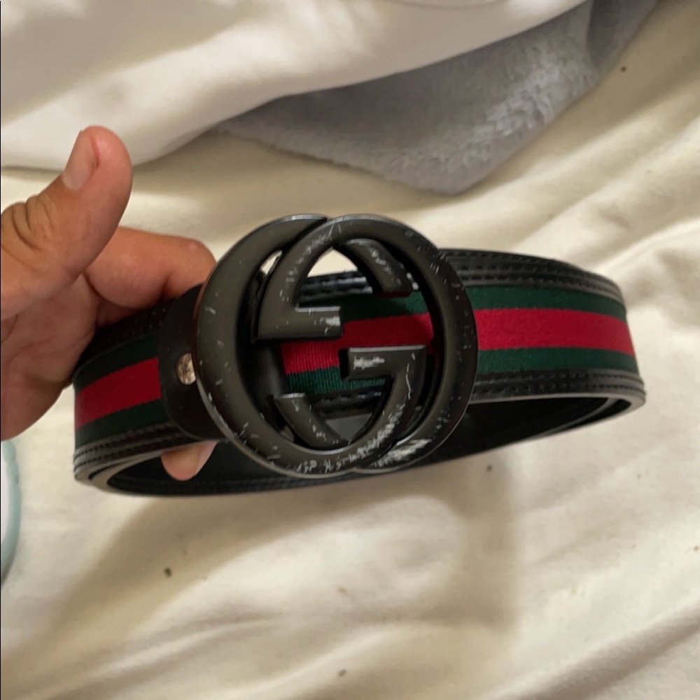 gucci belt - Picture 2 of 3